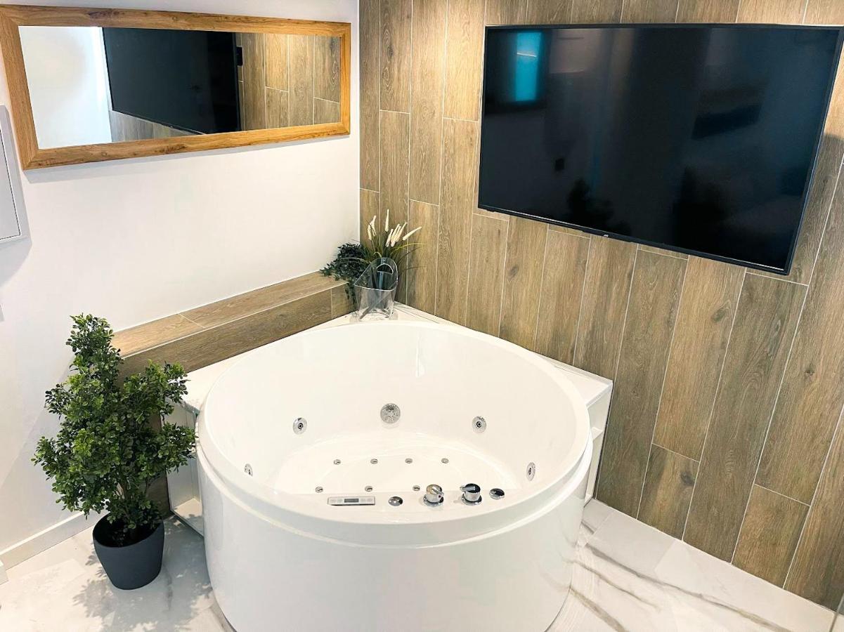דירות Cordoba Boutique Vv Con Jacuzzi מראה חיצוני תמונה